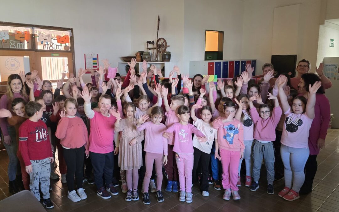 Dan ružičastih majica